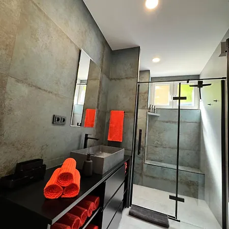 Design Near Eden | Ac • Workspace * 프라하