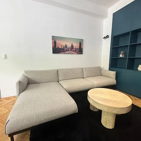 Design Near Eden | Ac • Workspace Appartement